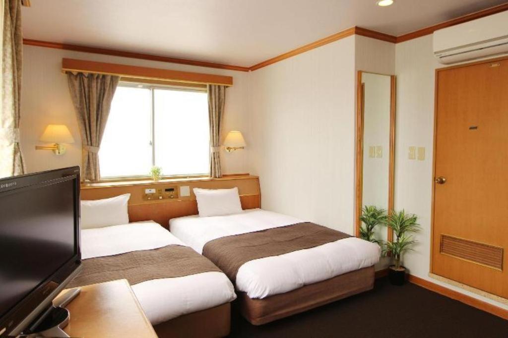 Hotel Livemax Budget Naha Tomarikou Kültér fotó