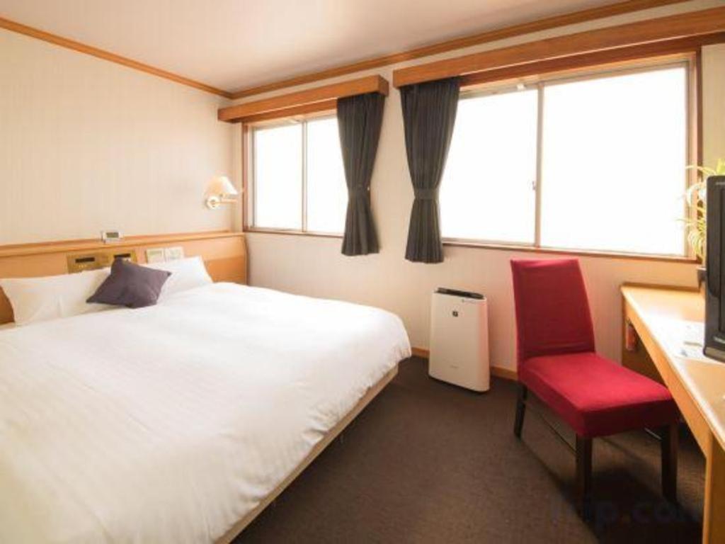 Hotel Livemax Budget Naha Tomarikou Kültér fotó