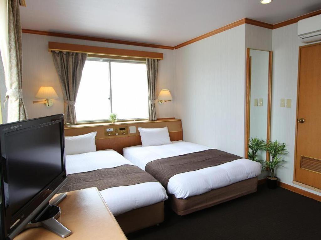 Hotel Livemax Budget Naha Tomarikou Kültér fotó